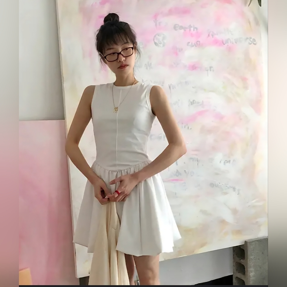 Cream Sleeveless Balloon Mini Dress